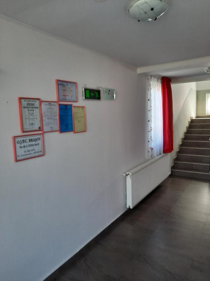 Pensiunea D&D Făgăraş 外观 照片
